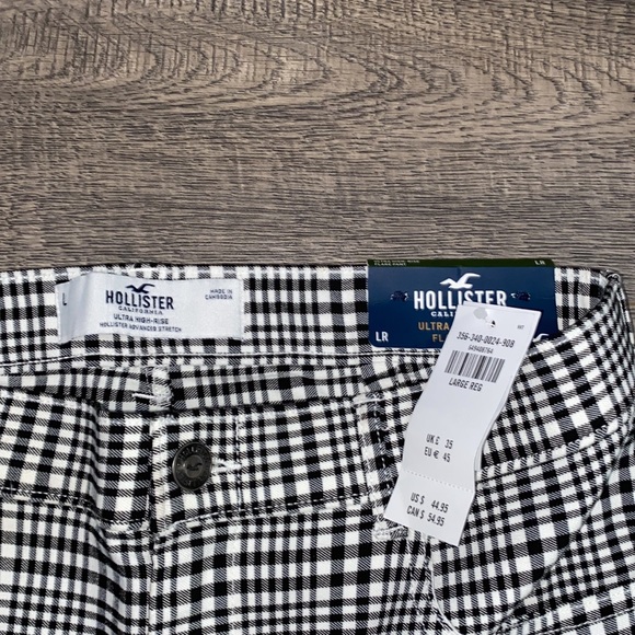 Hollister ultra high rise flare pant - Picture 2 of 4